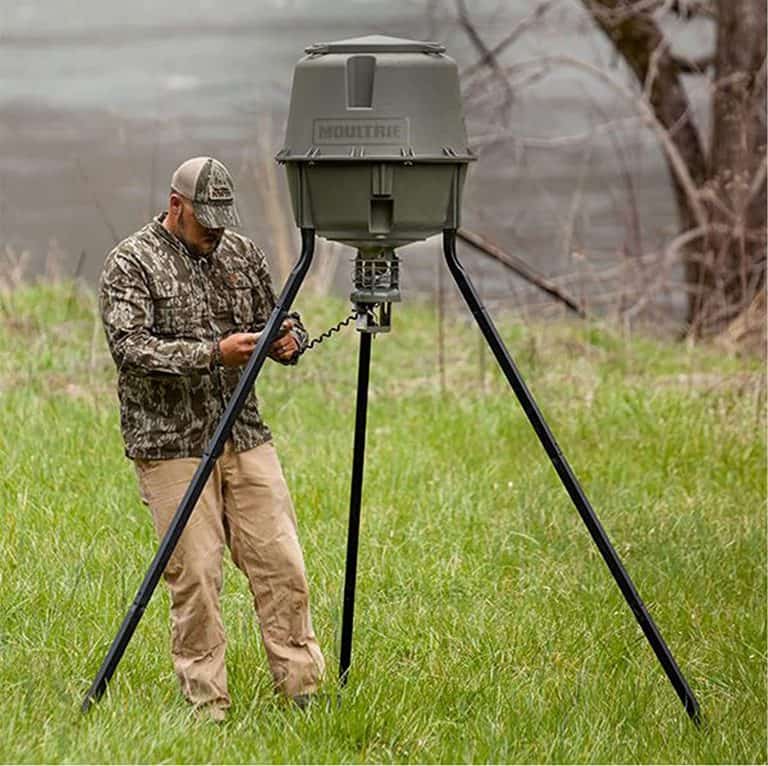 Moultrie Deer Feeders Kits The Old Deer Hunters